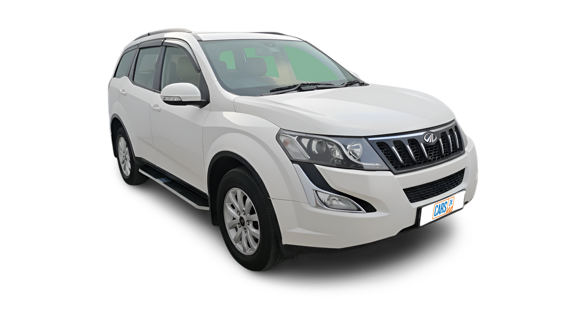 Mahindra XUV500-img